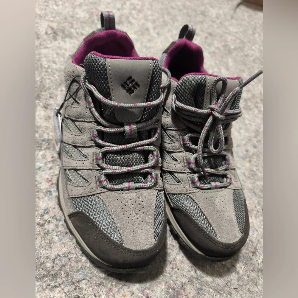 NWT - Brand New Columbia Women's Gray and Black Athletic Shoes - Picture 2 of 3